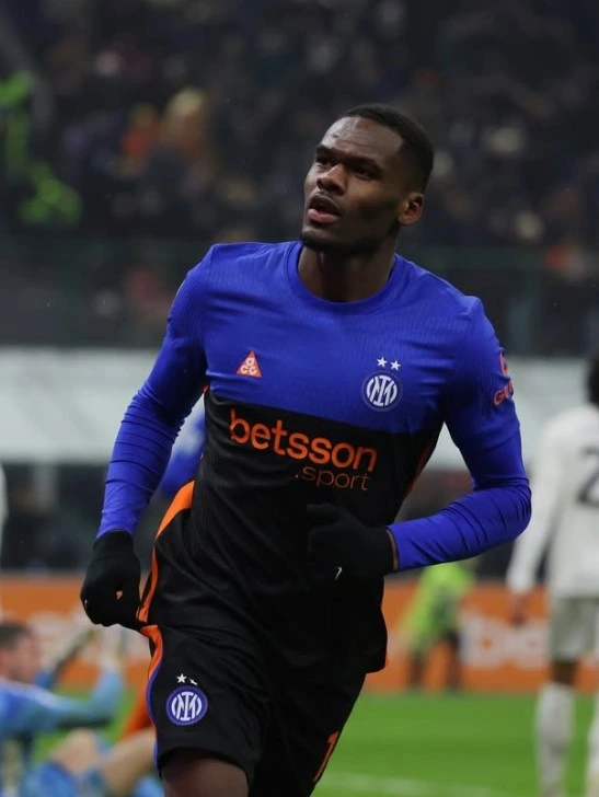 You are currently viewing Inter Milan Pesta Gol! Nerazzurri Menang Telak Atas Pisa 6-2