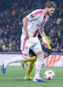 Read more about the article Lyon Amankan Kemenangan Tipis, Tundukkan Young Boys 1-0