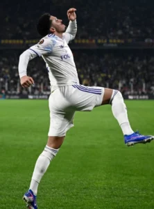 Read more about the article Aston Villa Curi Kemenangan Tipis, Taklukkan Fenerbahce 1-0