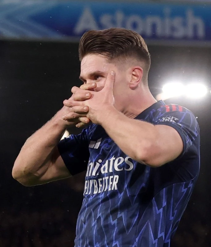 Read more about the article Arsenal Menggila di Elland Road, Leeds Dibantai 0-4