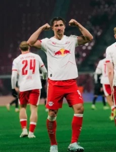 Read more about the article RB Leipzig Taklukkan Freiburg 2-0 di Bundesliga