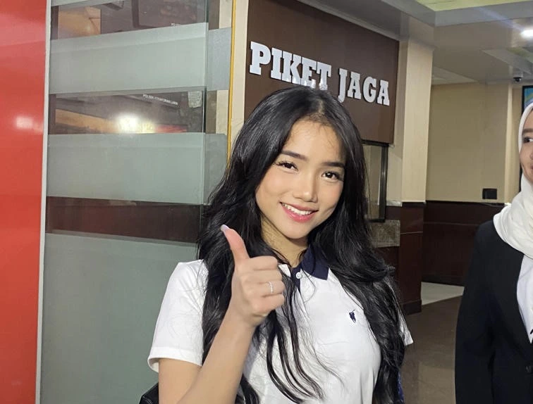 Read more about the article Fuji Menyeret Penggelapan Dana Hampir Rp1 Miliar